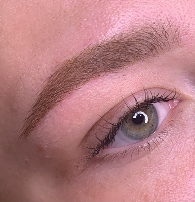 Вечная красота по невероятно низкой цене! Перманентный макияж со скидкой до 43%!