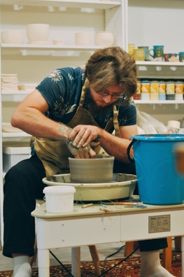 Мастер-классы в гончарной мастерской со скидкой 30% Мастер-классы в гончарной мастерской со скидкой 30%