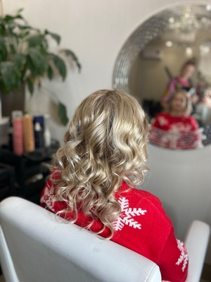 Наведите красоту со скидкой до 48% в салоне красоты «Монталь»!