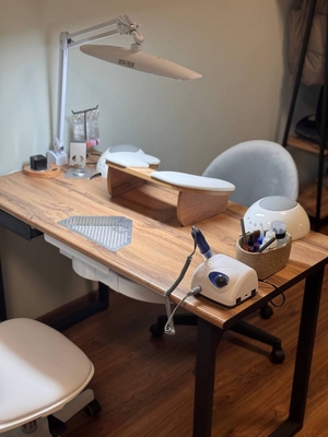 Ваша красота — наша гордость: скидка до 34% в студии маникюра и педикюра! Ваша красота — наша гордость: скидка до 34% в студии маникюра и педикюра!