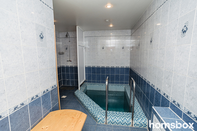 Комплекс «Русские бани на дровах» на ул. Панфиловцев со скидкой 50%